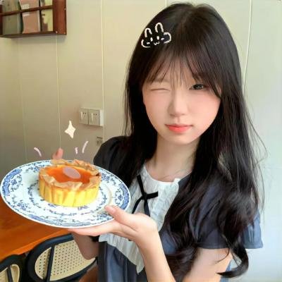 左撇子女孩
